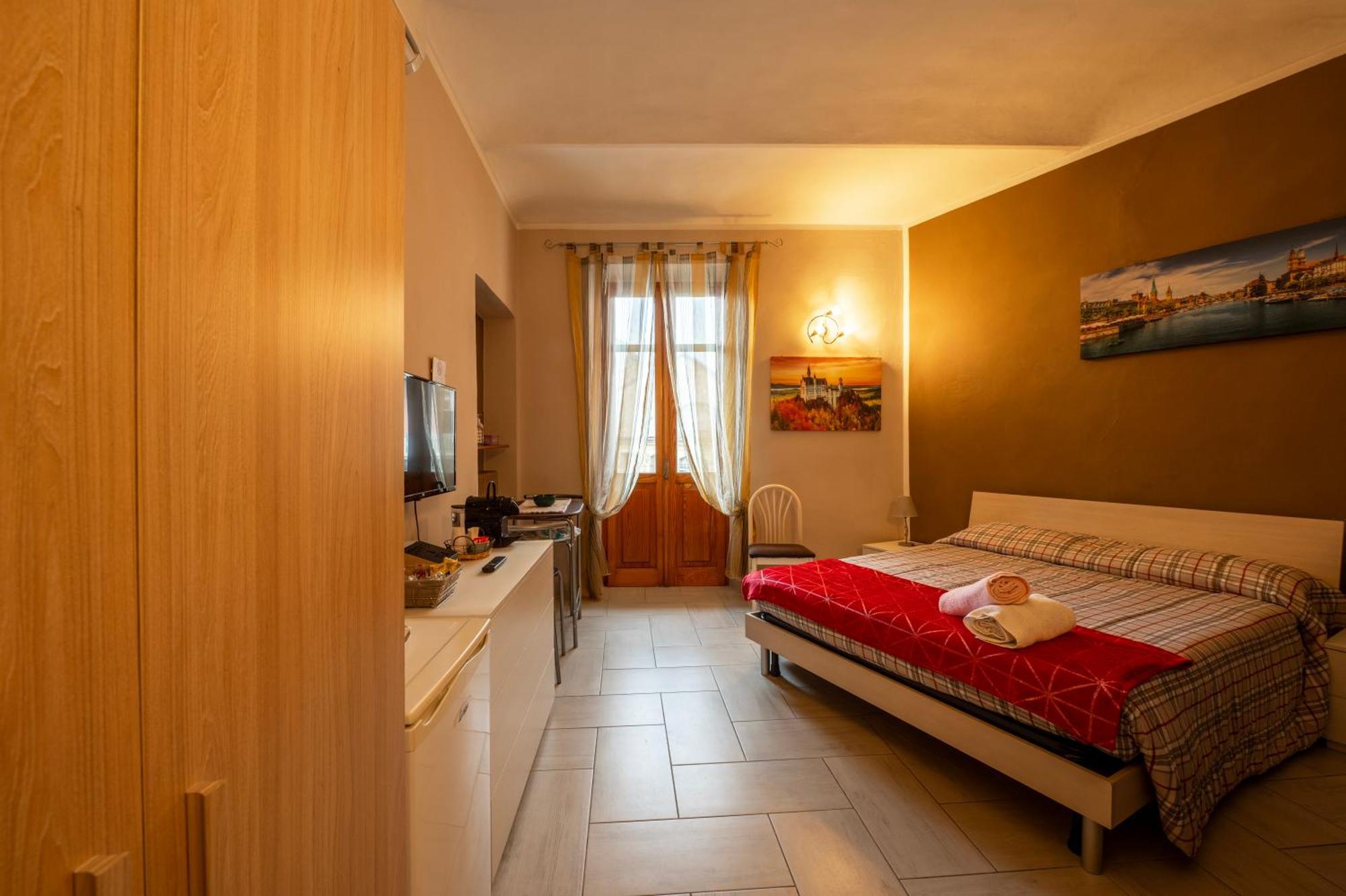 Casa Martina Apartment อัสตี ภายนอก รูปภาพ